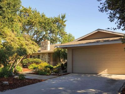 682 Black Hills Dr, Claremont, CA, 91711