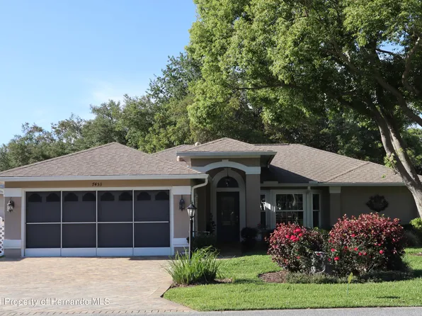 7453 Clearmeadow Dr, Spring Hill, FL 34606