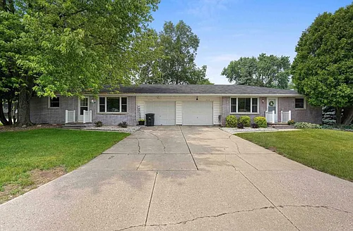 2074 Marlee Ln #2074 Photo 1