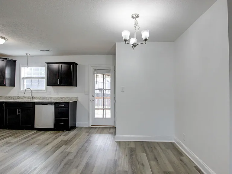 702 Ellie Nat Dr — Photo 51
