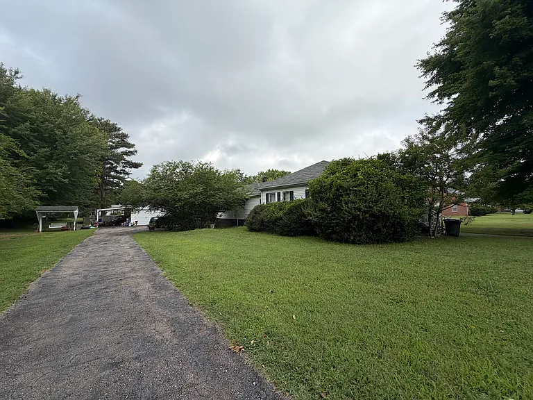 17355 Warwick Blvd — Photo 3