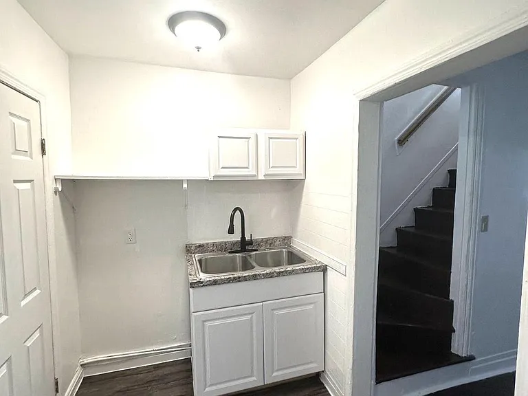 27.5 W Bethel St — Photo 12