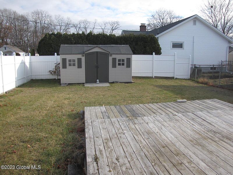 3rd image of 1746 Norfolk Avenue
