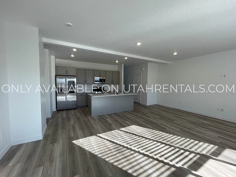 1605 W Charmer Ln #1435 — Photo 11