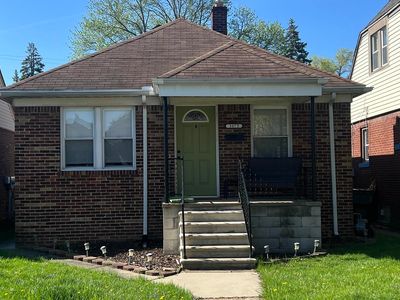 1077 Mollno St, Wyandotte, MI, 48192