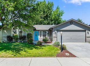 2198 W Jayton Dr, Meridian, ID 83642