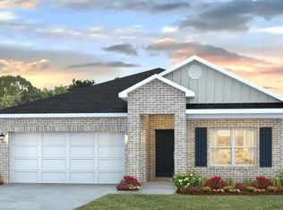 2421 S Silver St, Crestview, FL 32536