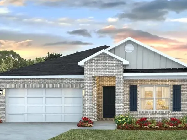 2421 S Silver St, Crestview, FL 32536