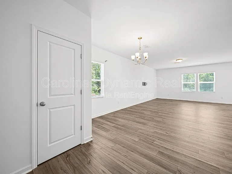 7005 Bermuda Woods Rd — Photo 5