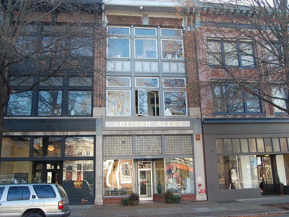 1st image of 323 W Broad St APT 7