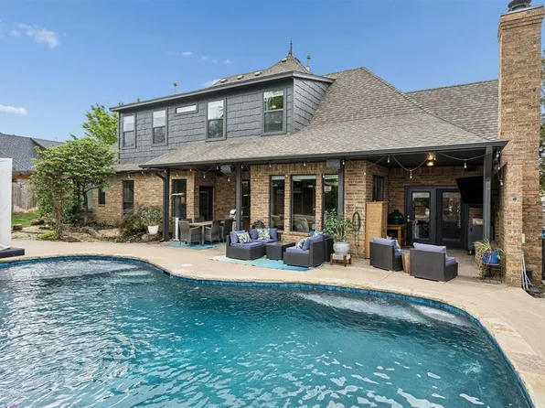 409 Oak Summit Rd, Edmond, OK 73025