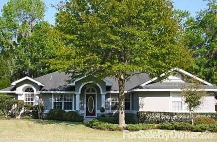 Front of House~
						:
						Beautiful Canopy Tree which Provides Nice Shade to House in Daytime!