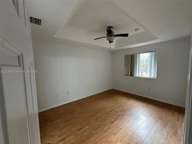 2452 SE 14th Ave #284 — Photo 6