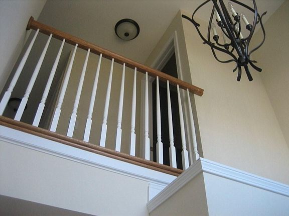 Vaulted Foyer with Chandalier
