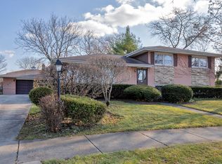341 Michael Mnr, Glenview, IL