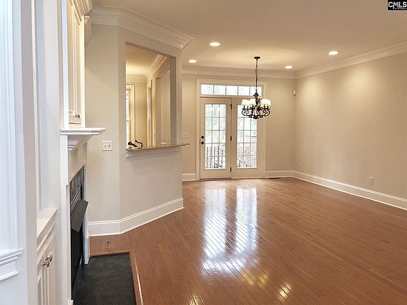 4th image of 107 Royal Palm Blvd