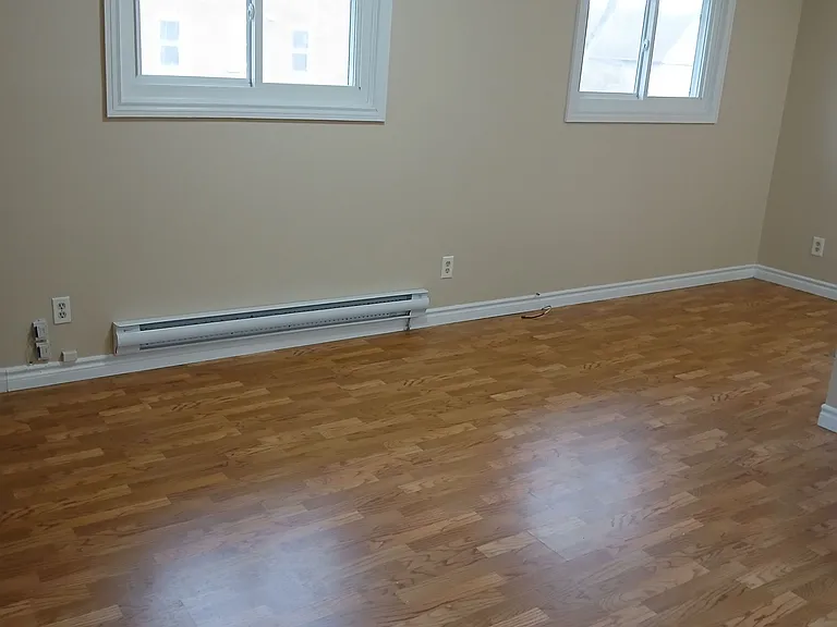 5583 Ontario Ave #B — Photo 3