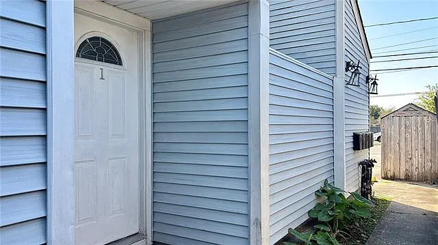 1 bed, 1.0 bath, 750 sqft, $1,000 — Photo 2