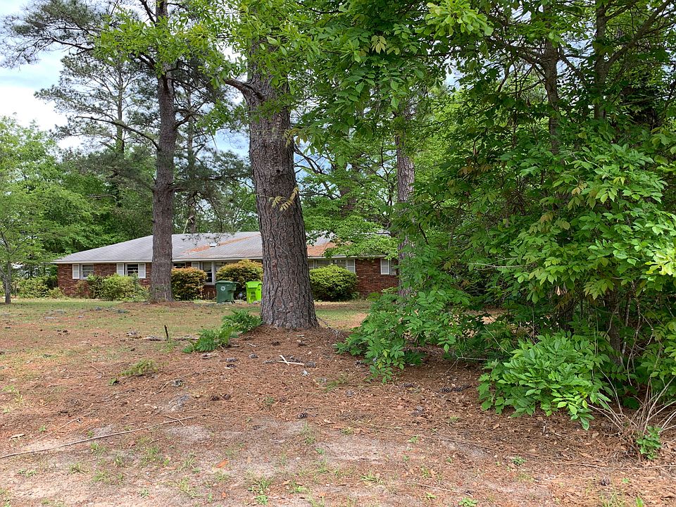 2nd image of 7905 Clearwater Rd