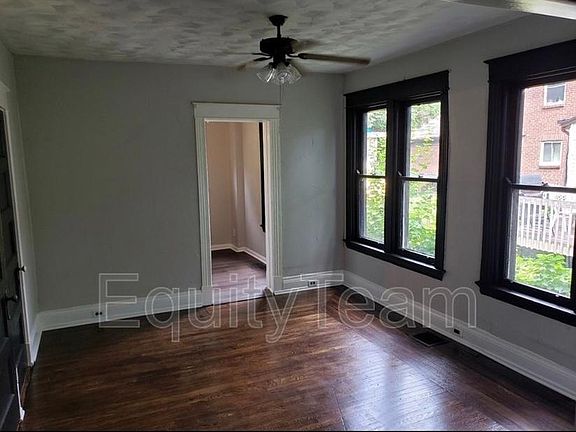 5th image of 171 Kinsey Ave #1