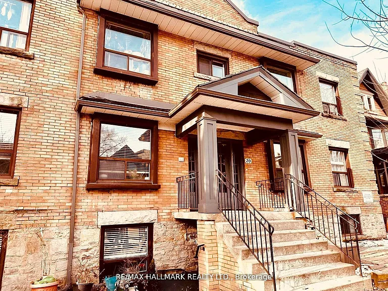 20 Triller Ave #4 — Photo 4