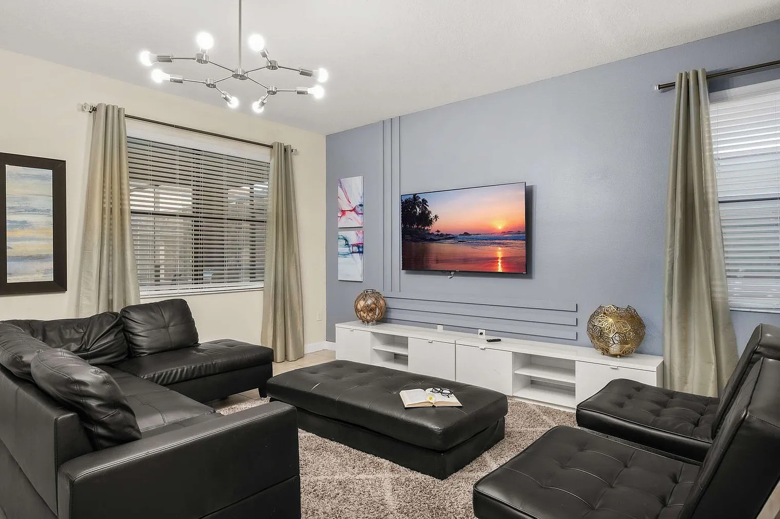 9 bed, 5.0 bath, 3907 sqft, $7,191 — Photo 1