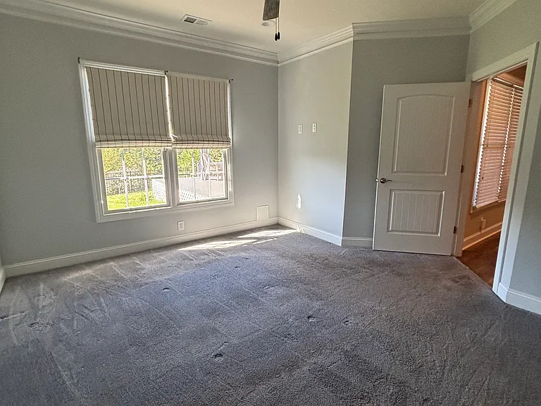 1155 Stoney Ridge Blvd — Photo 8