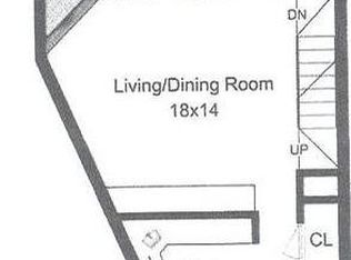 1660 Whisperhill Dr, Reston, VA 20194