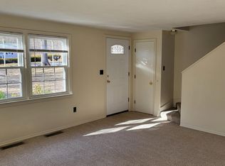 609 Flat Hill Rd, Lunenburg, MA 01462