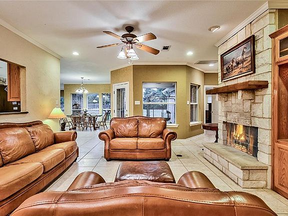 5th image of 3350 La Paloma Dr