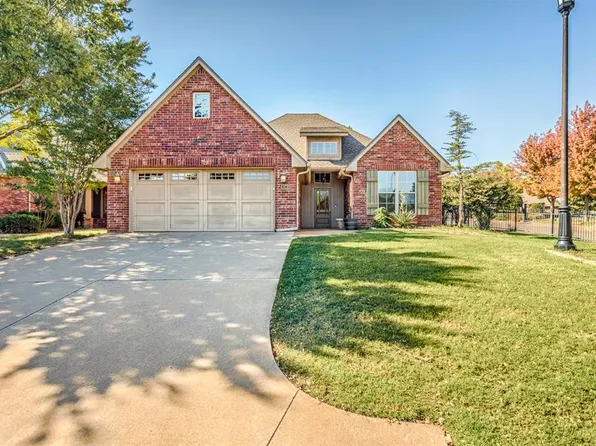 3733 Bonaire Pl, Edmond, OK 73013