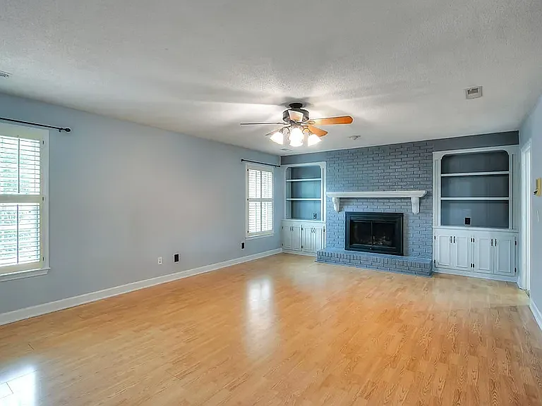 2704 Powhatan Dr — Photo 19
