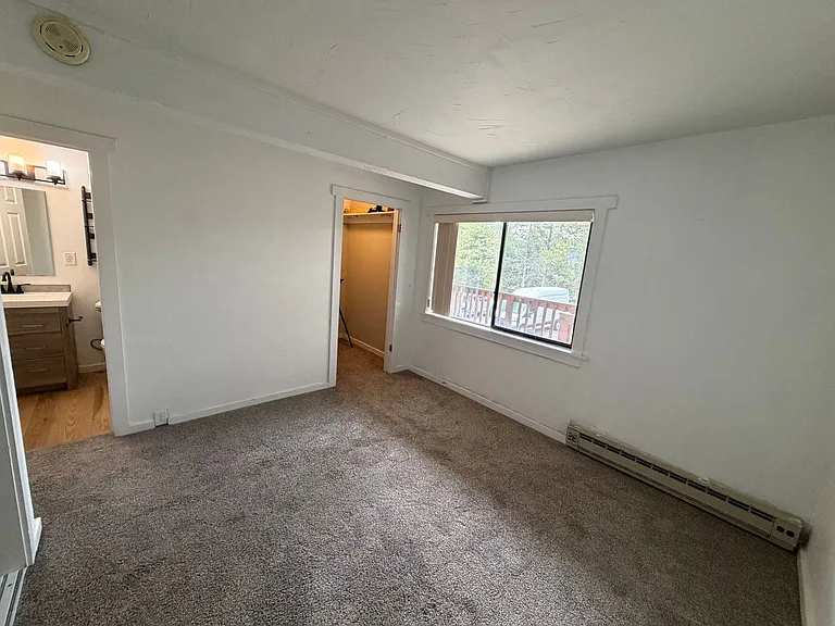 2095 Little Coyote Rd #180 — Photo 9