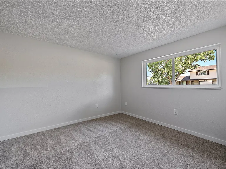 9568 W 56th Pl — Photo 8