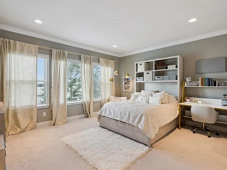 7556 John Hancock Dr — Photo 26