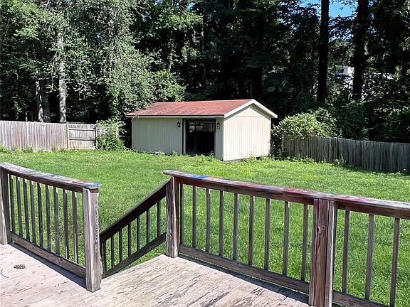 5th image of 150 Piney Ridge Dr