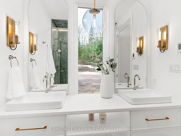 25 Deerhurst Highlands Dr — Photo 8