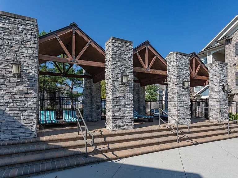 Vintage Crossing Apartments — Photo 16