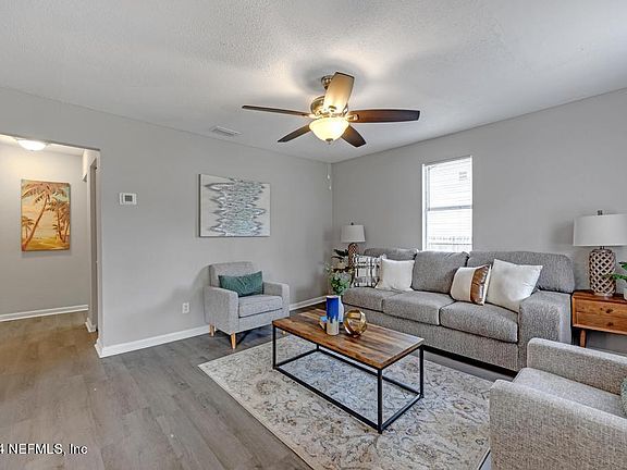 2nd image of 5353 TEQUESTA Court
