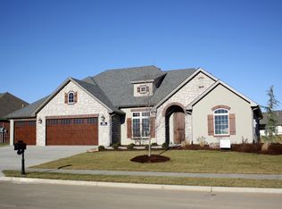 6205 W Bridle Bend Dr, Columbia, MO 65201