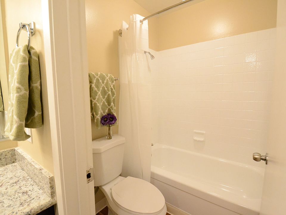 1st image of 860 Quince Ave #315B