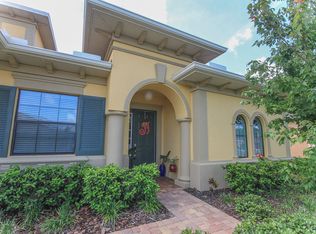 32044 Pinfeld Dr, Zephyrhills, FL 33543