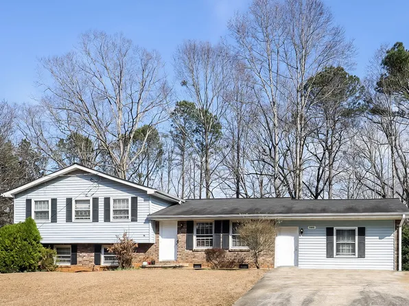 7442 Rountree Dr, Riverdale, GA 30274