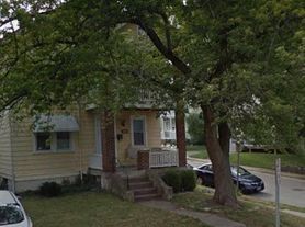 2304 Moerlein Ave