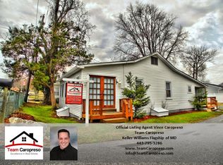 7640 Water Oak Point Rd, Pasadena, MD 21122