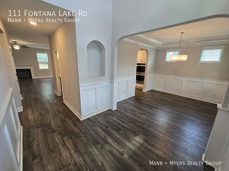 111 Fontana Lake Rd — Photo 6