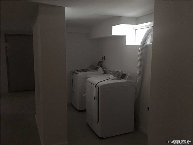 2nd image of 109 176st