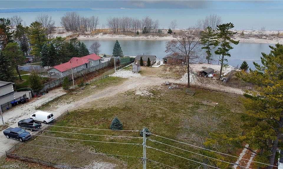 1st image of 326 River Rd E #B