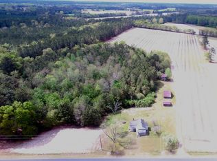 3728 Butler Island Bridge Rd, Roseboro, NC 28382