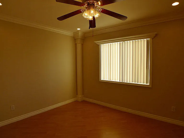 Village Beesan Condos — Photo 65